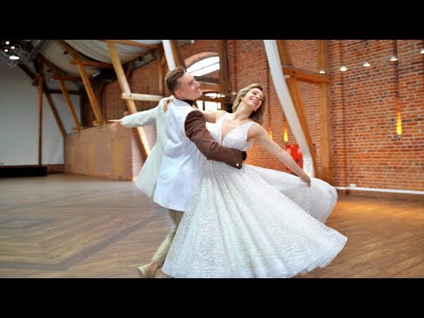 COLDPLAY - VIVA LA VIDA 🔥 Energetic Wedding Dance Choreography / New First Dance Idea 2024