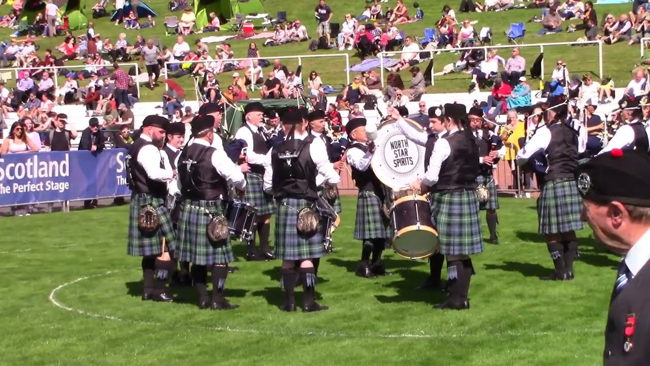 DUNOON ARGYLL PIPE BAND GRADE 4B AT COWAL HIGHLAND GATHERING 2022