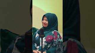 Gimana Sih Rasanya Punya Anak Seorang Awkarin? [Spotify Podcast Teaser] Tonton di Spotify gratis!