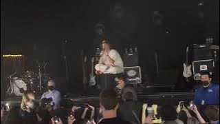 Mac DeMarco at the Warfield encore “watching him fade away￼”