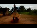 Kouassi Choco et ses danseurs en démonstration de Biblagnango