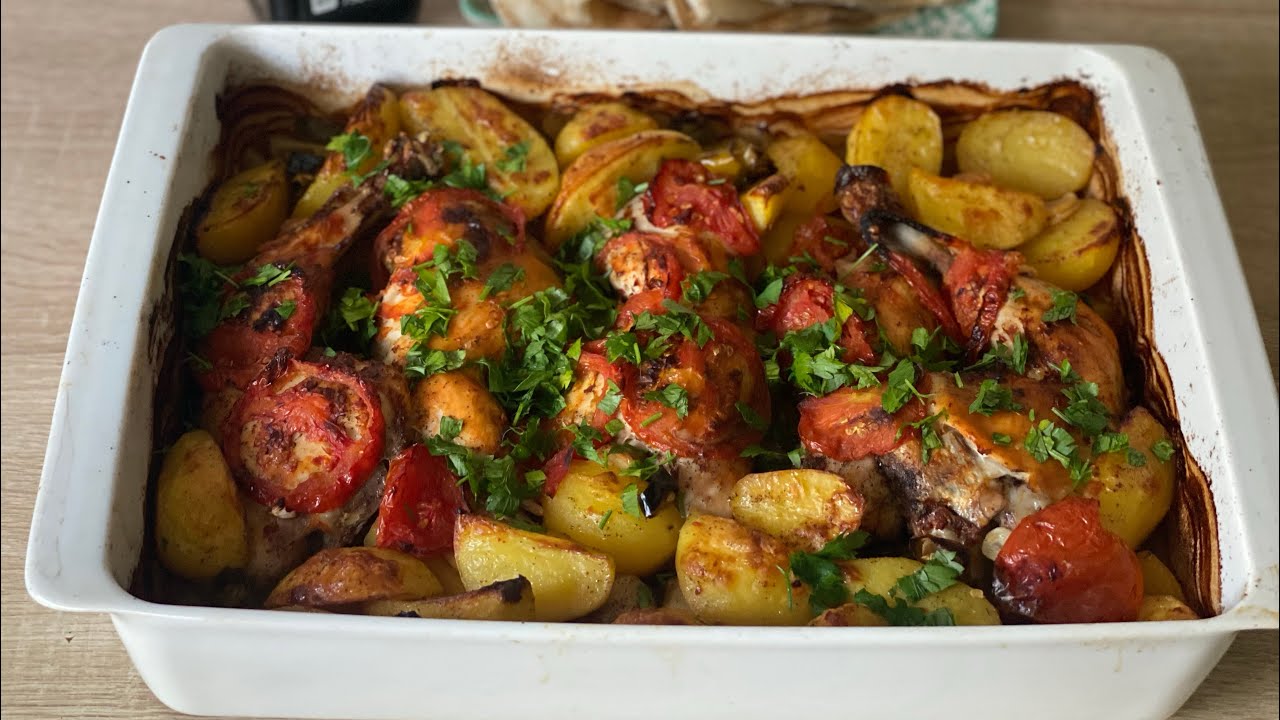 طاجين بطاطا بدون ولا قطرة ماء مع البصل الي عطيه نكهة وطعم