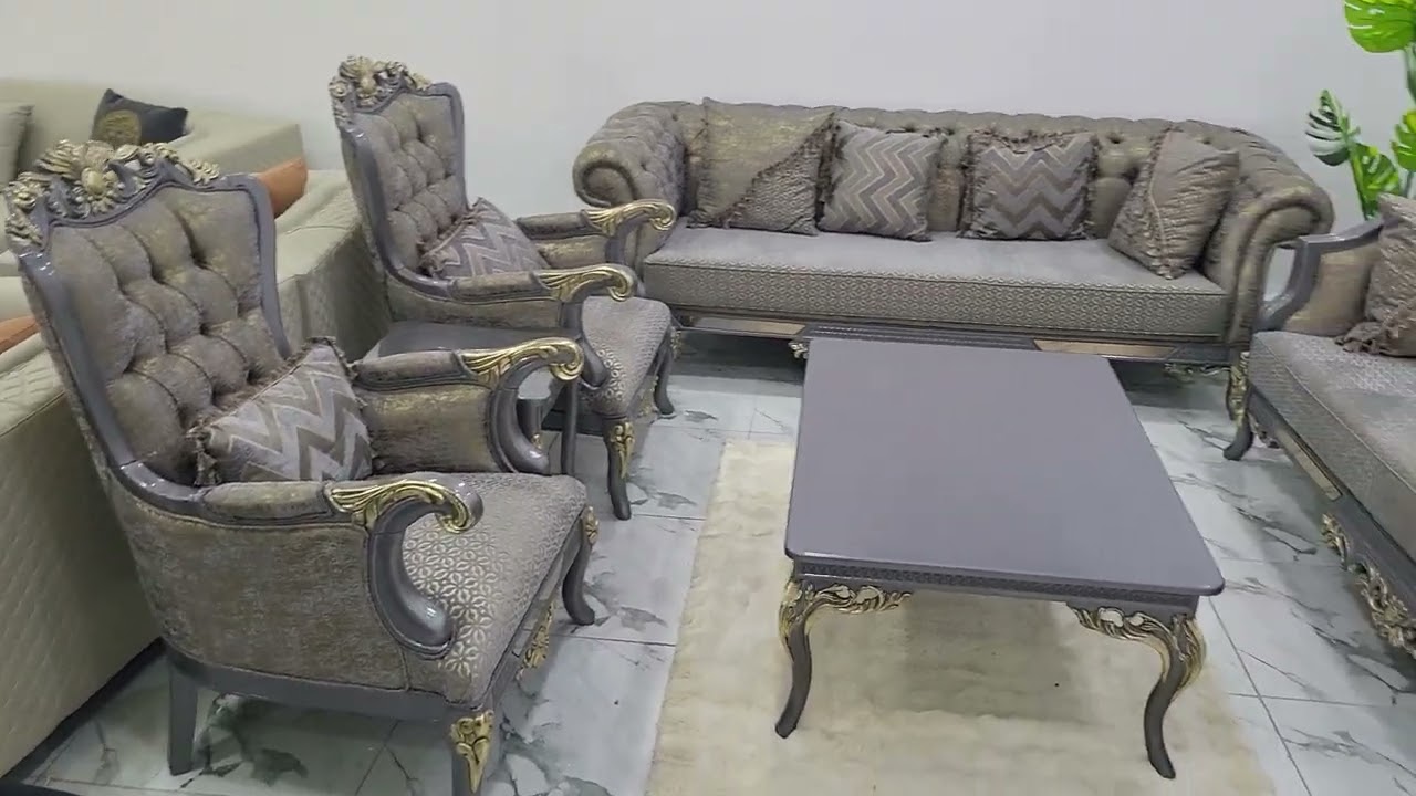 8 Seaters Royal Antique Sofa With Center Table and Side Stool Table