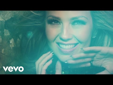 Thalía Ft. Becky G - Como Tú No Hay Dos