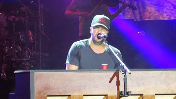 Luke Bryan "Drink A Beer" Live at BB&T Pavilion