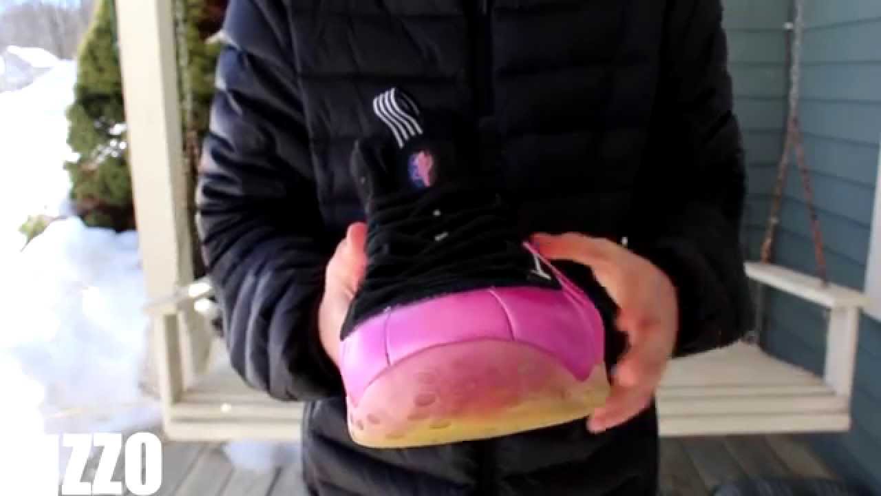 nike foamposite pearlized pink