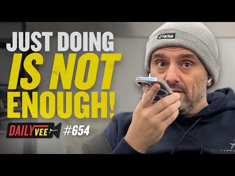 Career Advice That Will Get You To The Top l DailyVee 654 thumbnail