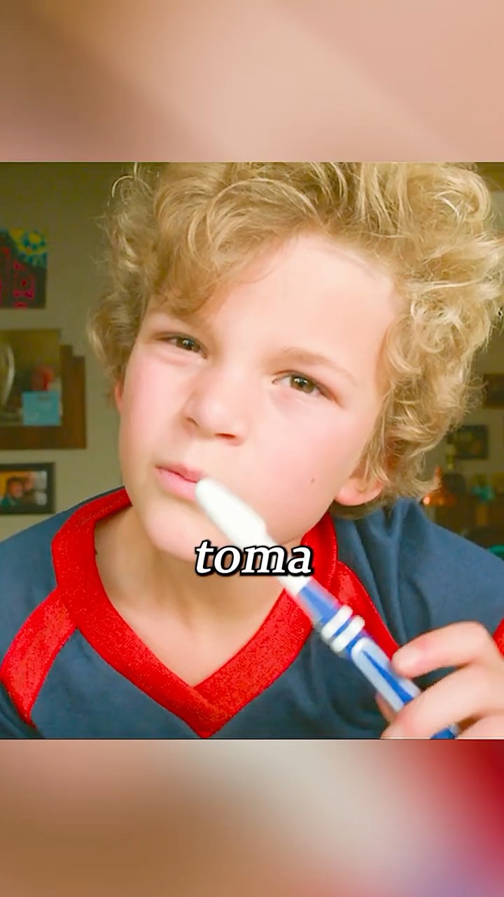 Ein kleiner Mann erschien in der Erdnussbutter #futurelink #comedia ... Ein kleiner Mann erschien in der Erdnussbutter #futurelink #comedia ...