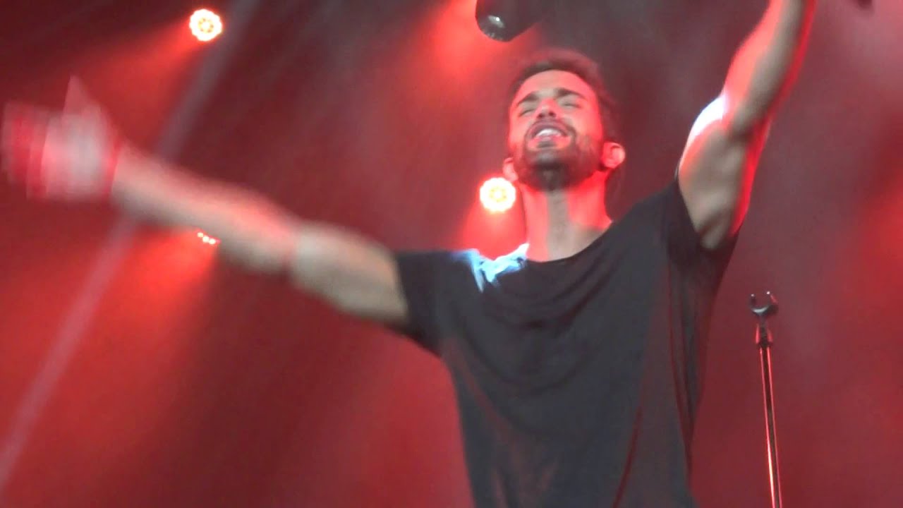 Pablo Alborán - Dónde está el amor - Bilbao Arena - YouTube