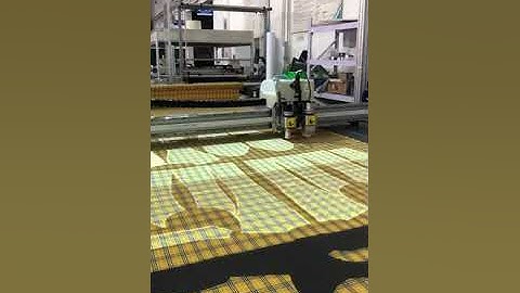 how to use cnc cutting machine to cut strape and plaided fabric with camara and projector