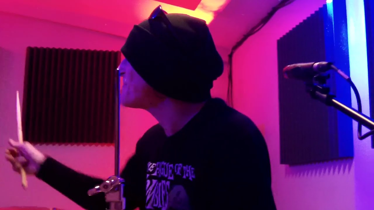 Watch POST MORTEM SUPERSTAR TOEKNEE PREPARES VOCALS-VIDEO SYNCH on YouTube Watch POST MORTEM SUPERSTAR TOEKNEE PREPARES VOCALS-VIDEO SYNCH on YouTube