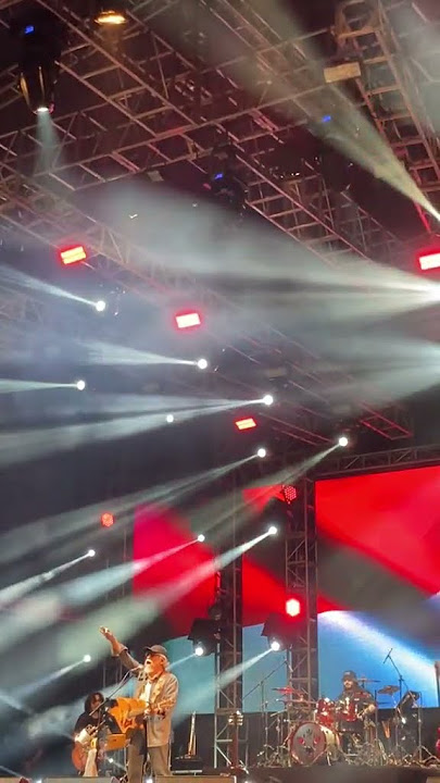 Konser Iwan Fals | Bangunlah Putra Putri Pertiwi #shorts #iwanfals #gaungmerah