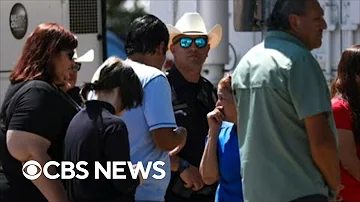 Criticism over police response to Texas school shooting
