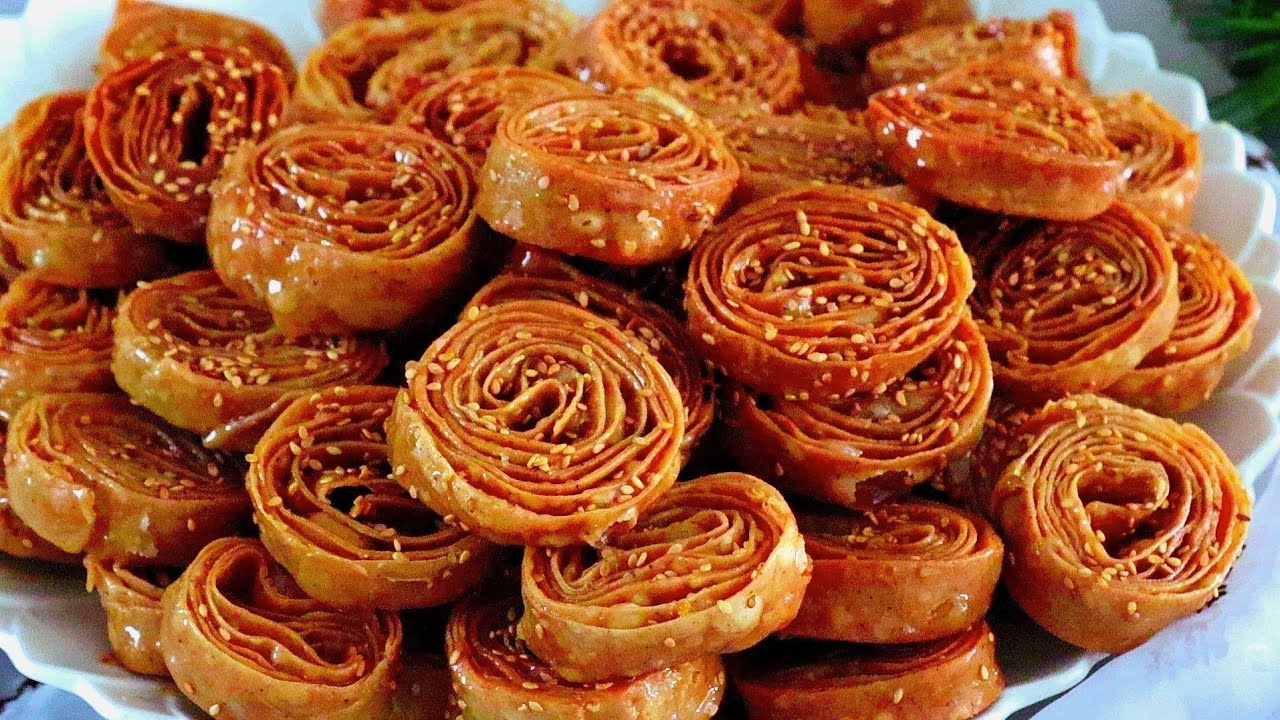 تحضيرات رمضان 2021/ارخص حلوى بطريقة سهلة جدا احسن من البشنيخة ولسان الطير ماتخليوهاش تفوتكم رائعة