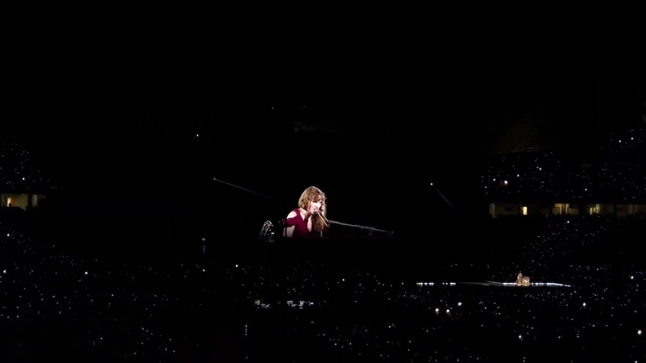 Taylor Swift - Fifteen x You're On Your Own Kid (Singapore The