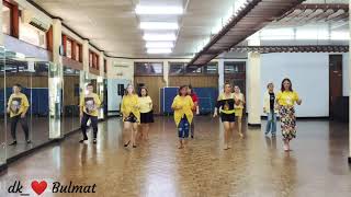 Quedate Bachata - line dance Resimi