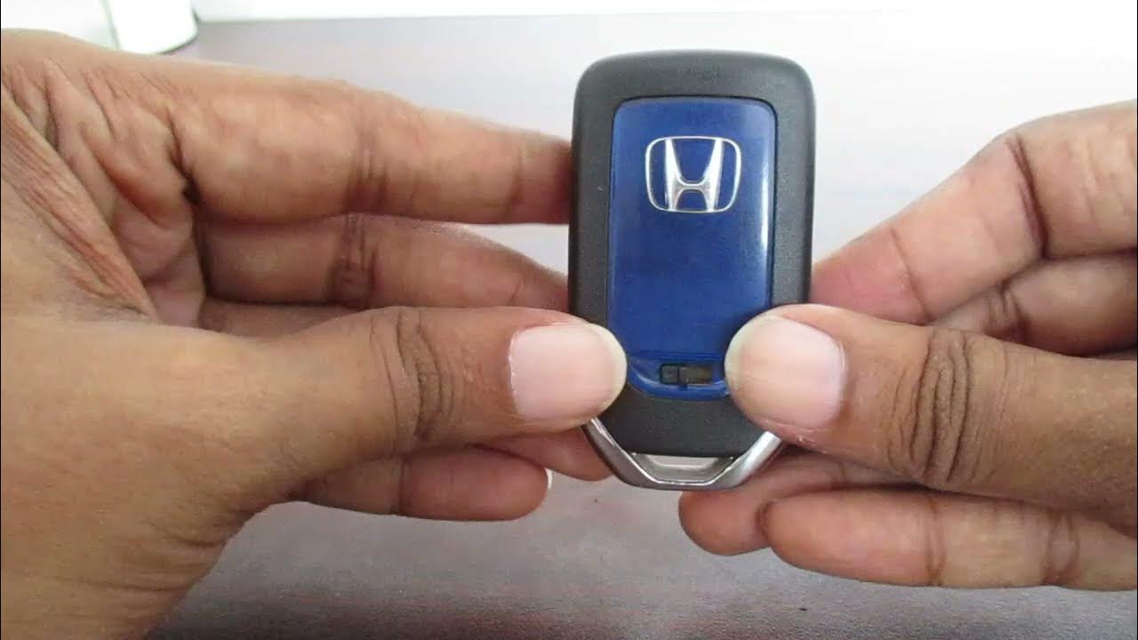 Honda key fob battery change - YouTube