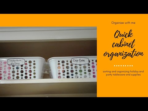Organize cabinets with me - YouTube