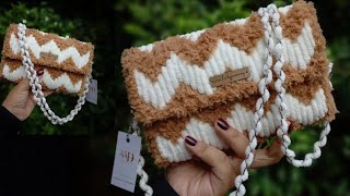 DIY PLASTIC CANVAS BAG