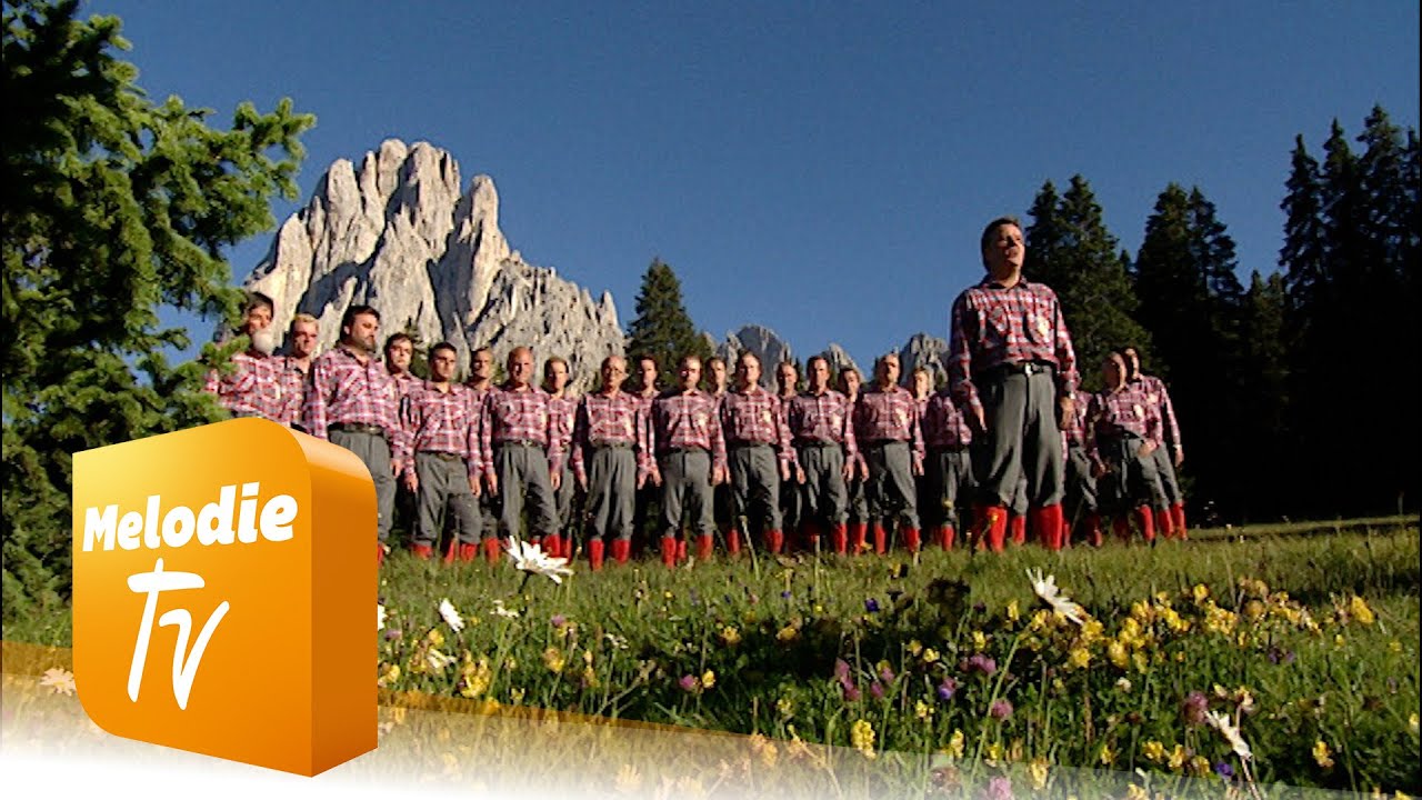 Coro Saslong - La Montanara (Offizielles Musikvideo)