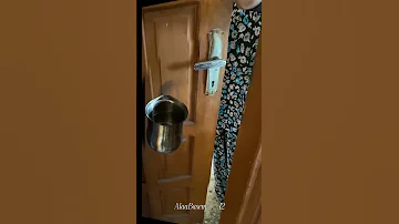 اجى على بالي شاي لفينا على جيرانا تابعوا الفيديو للنهايةبتحبوا اعملللكم المرة الجاية فيديو شو 