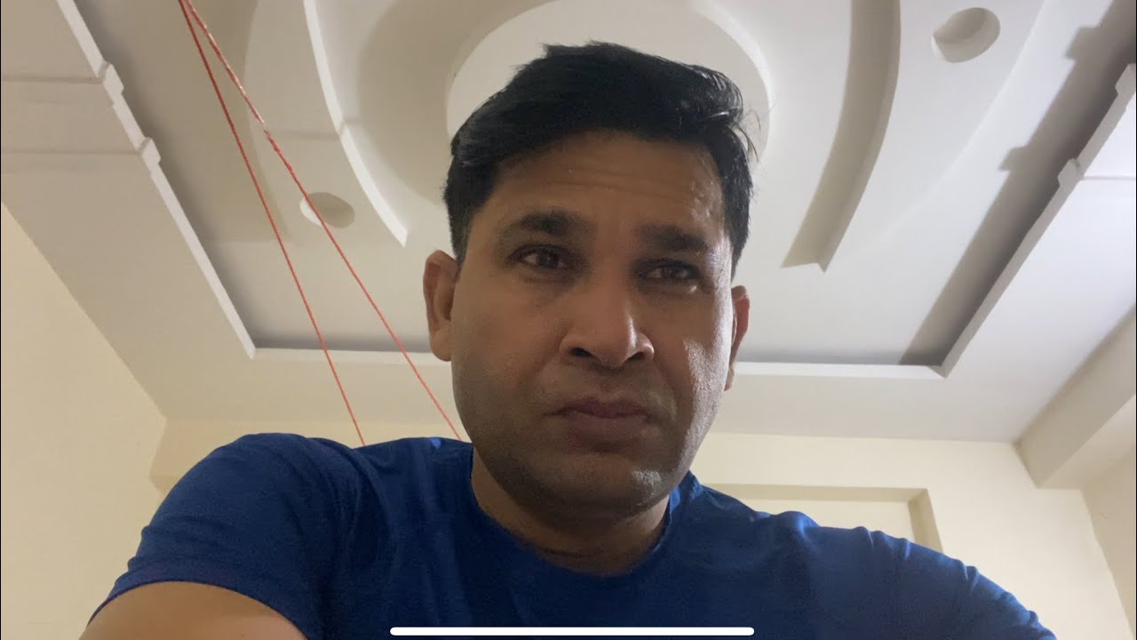 Roads and buses bilkul khali ?