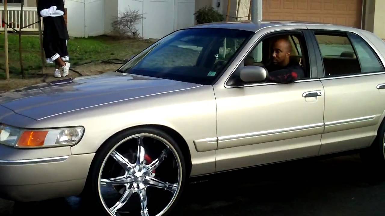 K.Smith 24 Rims Crown Vic - YouTube.