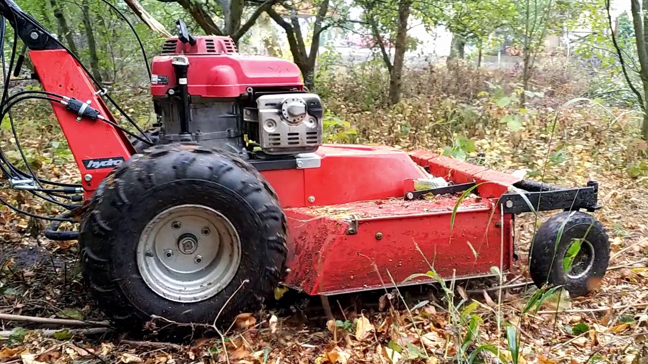F-700 HYDRO - podzimní sečení neudržovaného pozemku