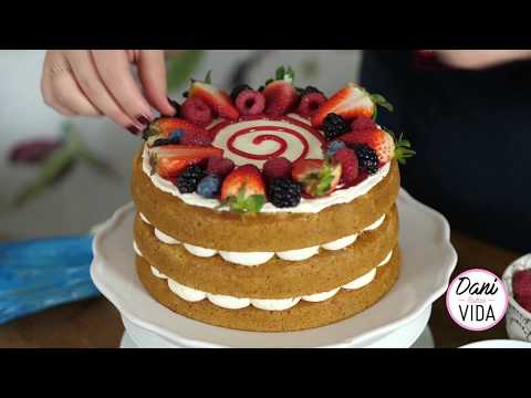 Video: How To Decorate A Sponge Cake