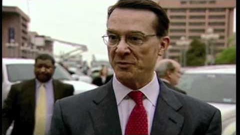 GoElectricDrive.com: Ted Craver at the electric drive vehicles Innovation Motorcade