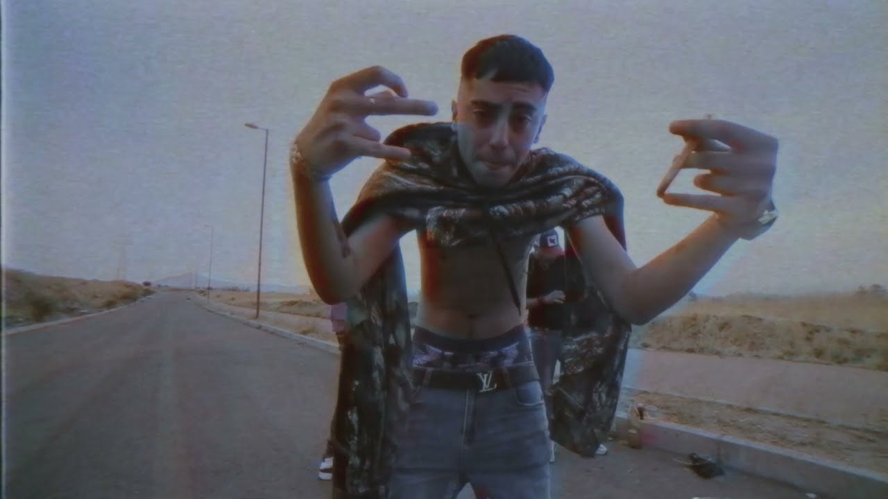 UN PALO - SLIMMY CUARE (VIDEO OFICIAL) 