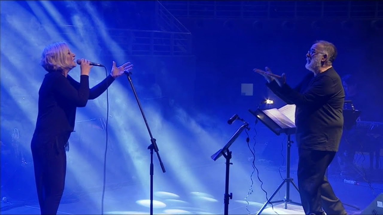 Θάνος Μικρούτσικος - Οι Γερόντοι | Συναυλία για τα 100 Χρόνια του ΚΚΕ | Γαλάτσι 2018