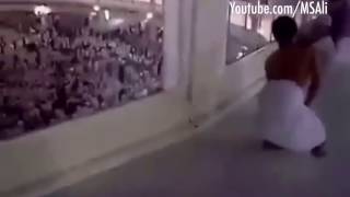 Hajj Without Feet Cruising On The One Hand-حاج بلا قدمين يطوف على يد واحدة في