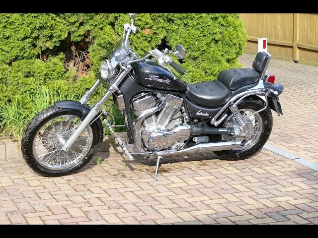 Another classic: The Suzuki Intruder VS 1400 – Auto Motor Klassiek –  magazine about vintage cars