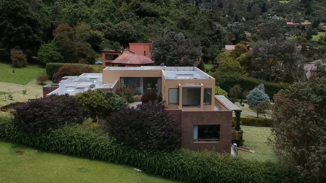 Casa Moderna en Conjunto Cerrado, La Calera, Cundinamarca, Colombia -  YouTube