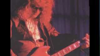 Watch Ian Hunter Junkee Love video