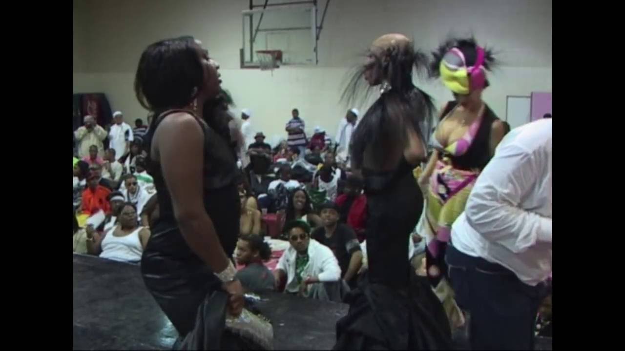 ICON KENNIDY LANVIN, ICON STEPHANIE 007 & LEGENDARY EBONY BEST DRESSED @ THE COLLECTION BALL 2006