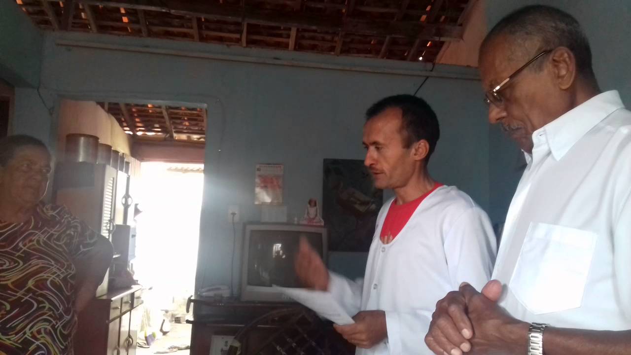 A comunhão  ao líder comunitário  inferno Ovídio Ferreira na manhã  deste domingo