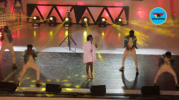 Ebony performs 'Kupe' at #D2R2017
