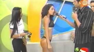 Andrea Luna & Daniella Razzeto – Sesion de Bronceado - VEDETTES ...
