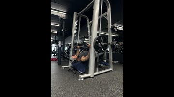 Smith Machine Decline Bench Press