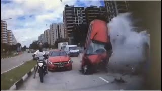 25Jun2020 Pasir Ris Drive 8 Junction Accident Involving 6 Cars 25Jun2020 Pasir Ris Drive 8 Junction Accident Involving 6 Cars