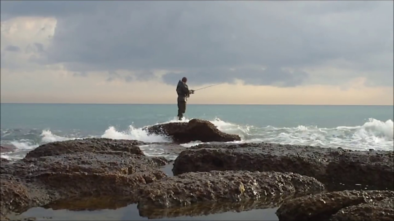 How to Make a Weedless Jig head, Weed Guard,soft baits Fishing,hand made jig heads YouTube