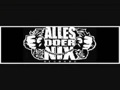 Schnell im Xatar-online.de/forum ANMELDEN