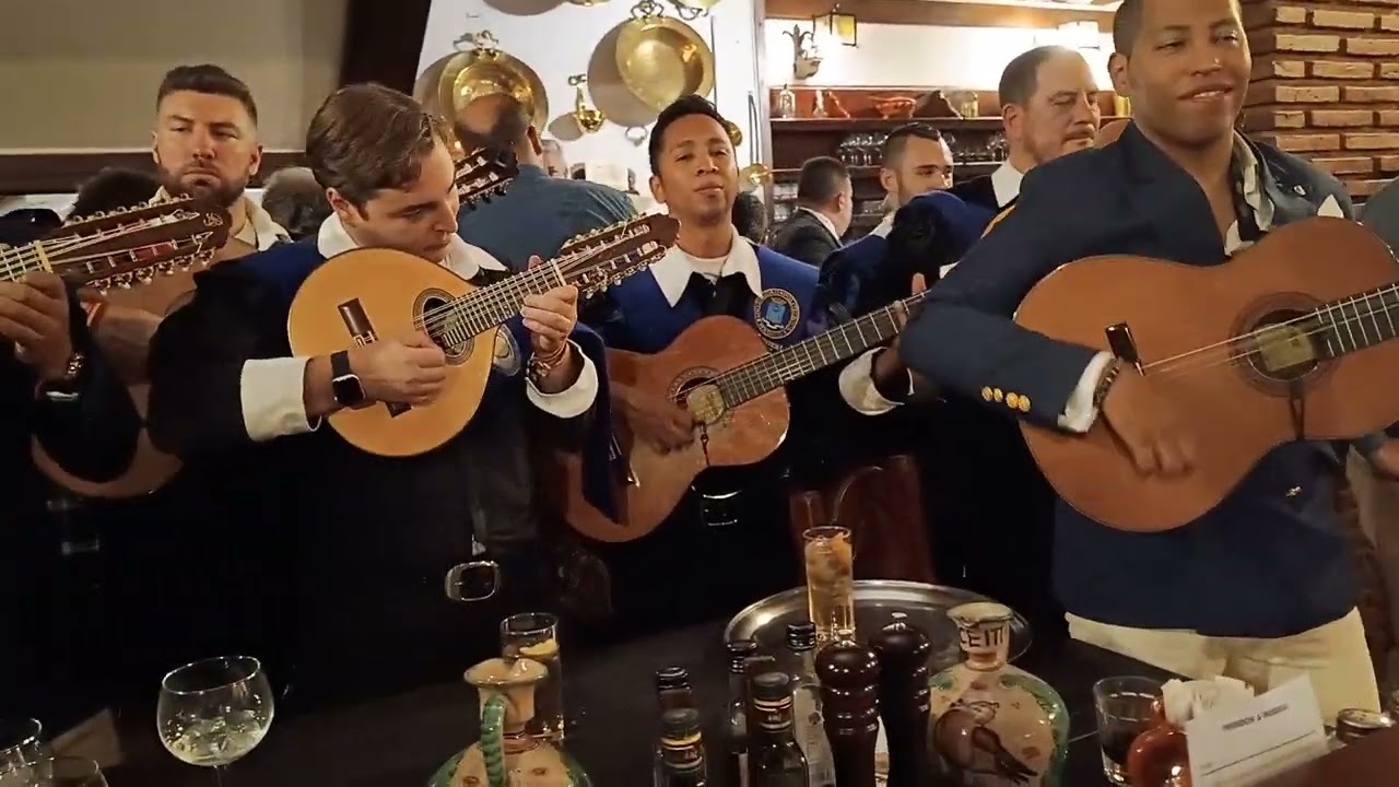 Jota de la Dolores. Tuna de Botín. Zurrones 2023. @LaTunadeBotin @KEKERESALT