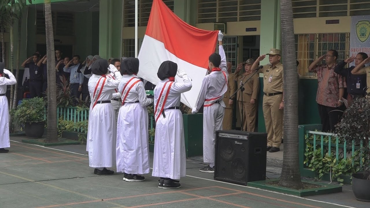 Dampak Pengibaran Bendera Merah Putih, Siswa MAN 1 Padang Gagal Ujian, Kemenag Minta Maaf