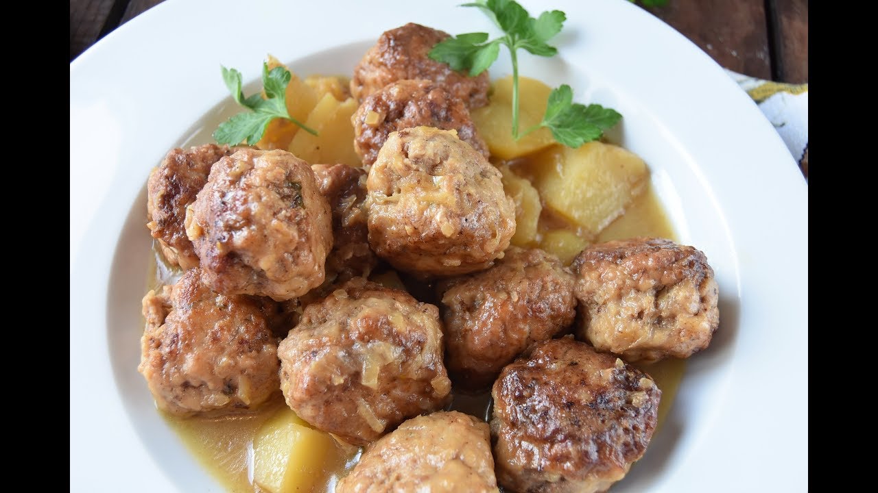 Albóndigas con cerveza y patatas