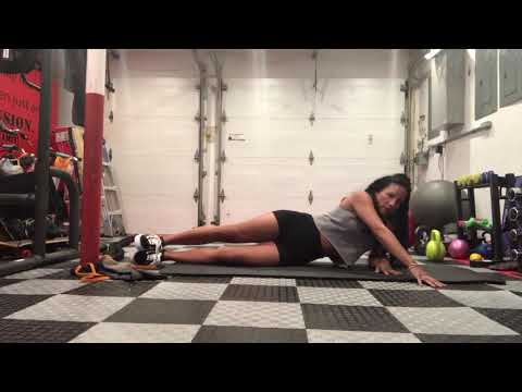 reaching single side oblique crunch