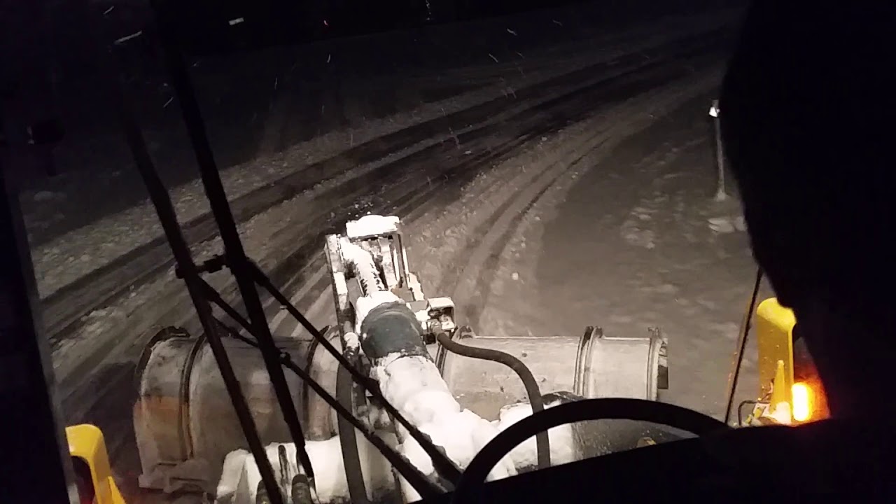 624J John Deere cleaning up February Snow Storm 2018 - YouTube