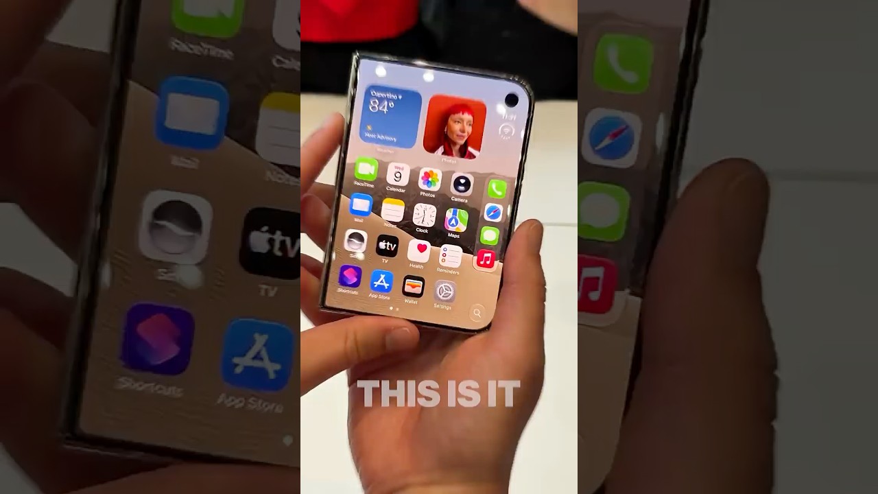 Apple’s Most Exciting Phone in Years Has Growing Pains Apple’s Most Exciting Phone in Years Has Growing Pains